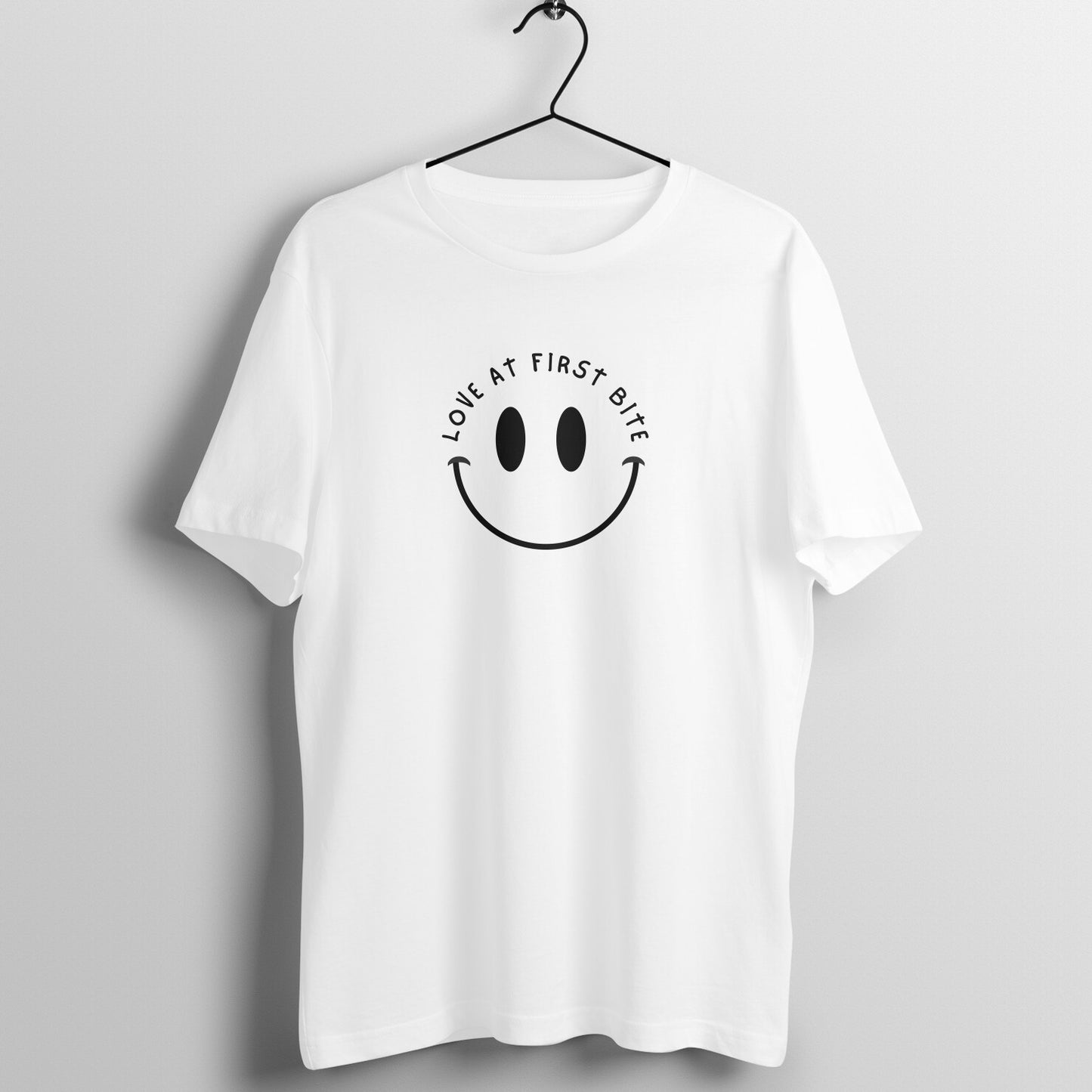 Food Lover Women's Tees- Love at First Bite