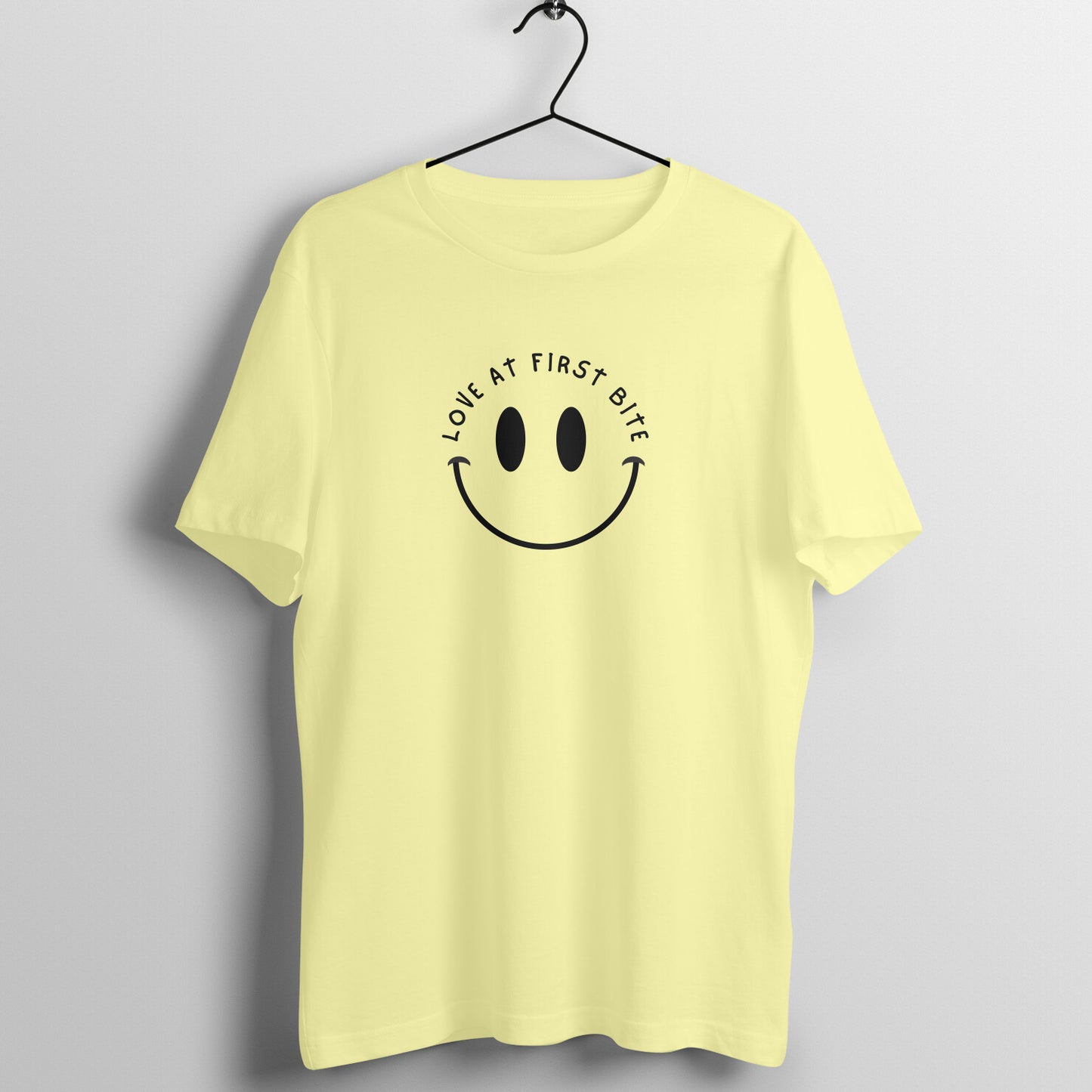 Food Lover Women's Tees- Love at First Bite