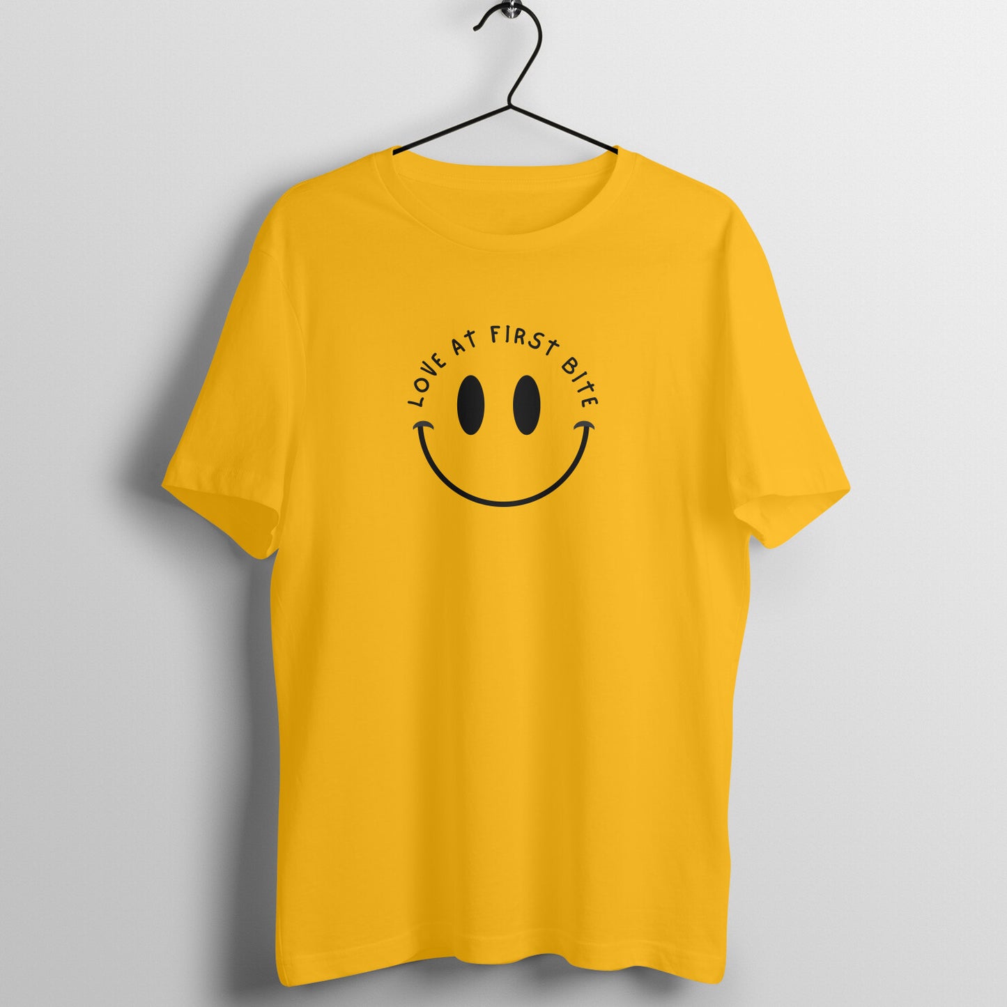 Food Lover Women's Tees- Love at First Bite